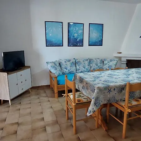 Pietramarina 6 Posti Апартаменты *