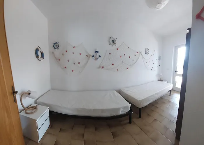 Pietramarina 6 Posti *