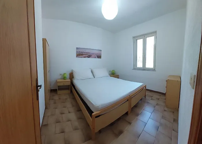 Pietramarina 6 Posti Apartament